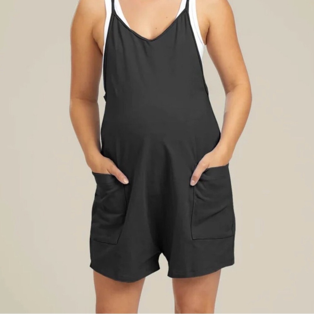 Black Sleeveless Jumpsuit